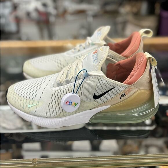 Nike Air Max 270 Sandrift Mens 10 Sneakers DQ7642-100 - Picture 9 of 9